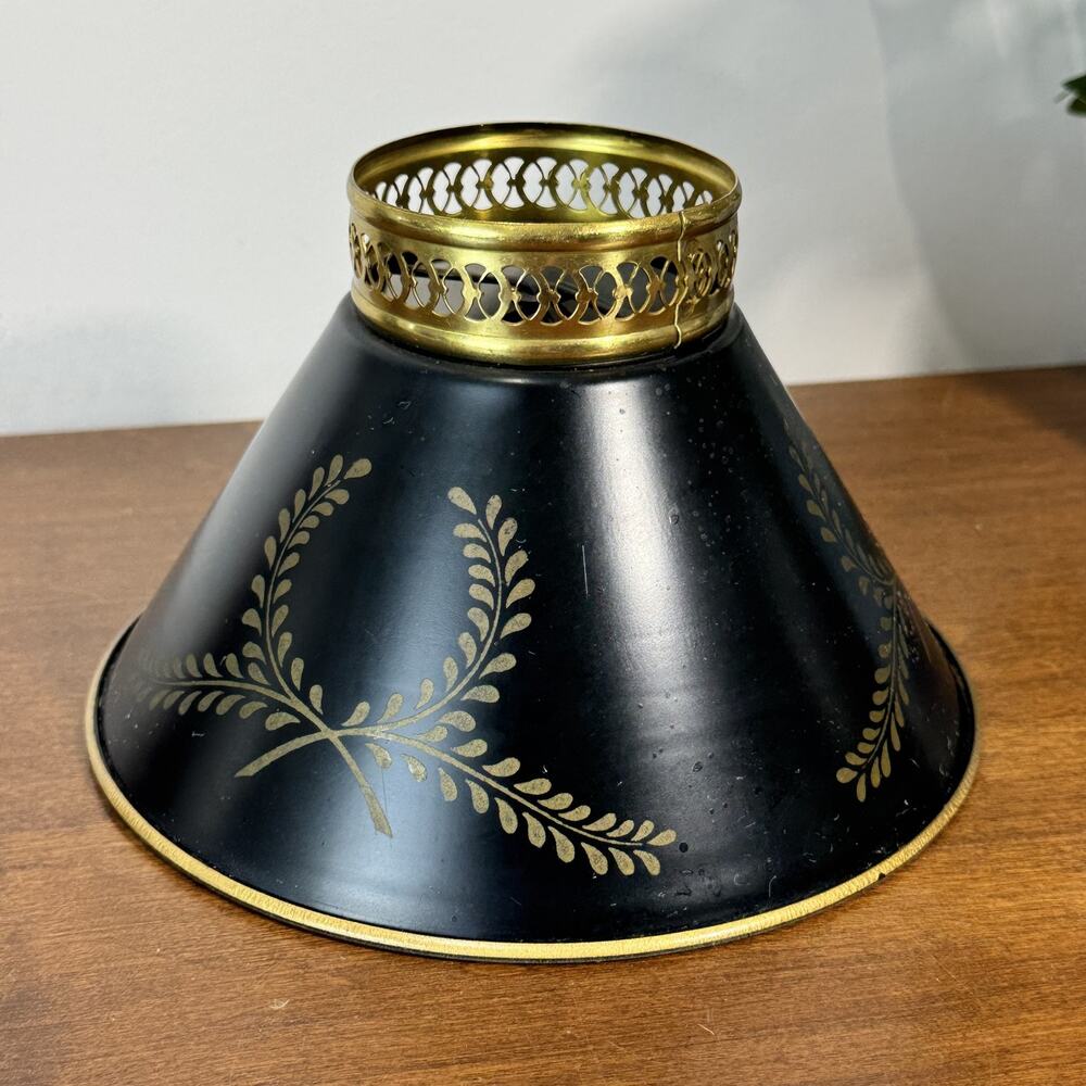 Vintage Black Tole Metal Lamp Shade Gold Laurel Brass Gallery Colonial 8"